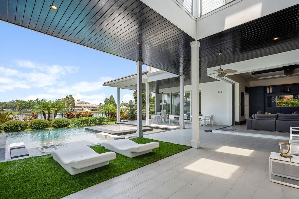 KEENES POINTE - Residential