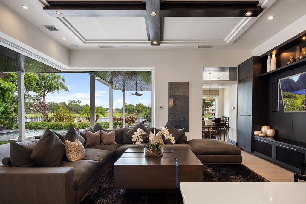 KEENES POINTE - Residential