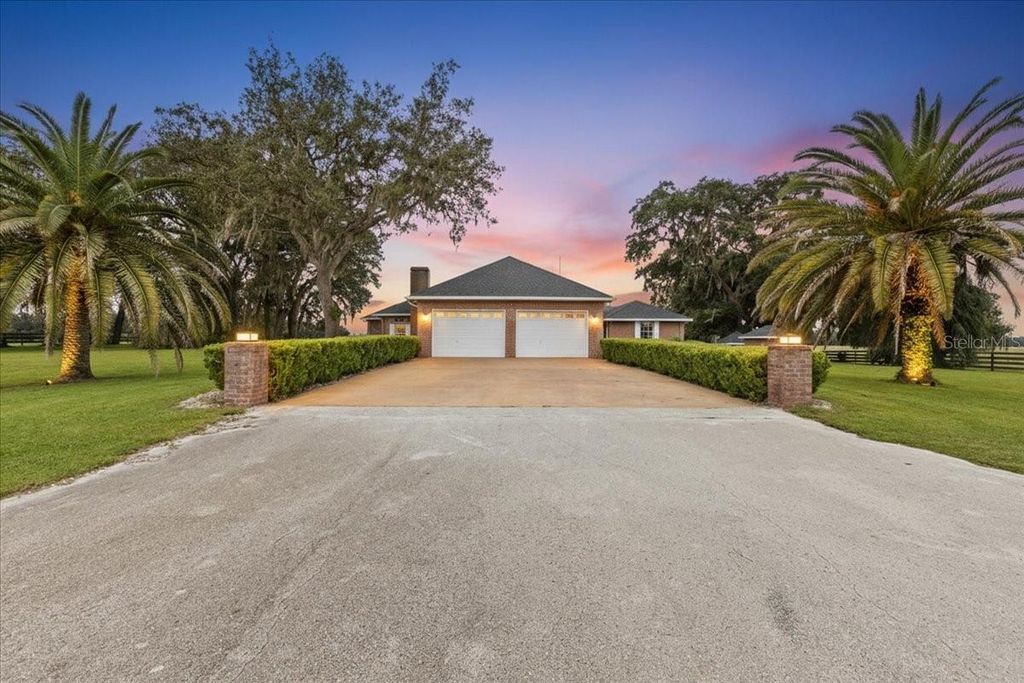 Photo of 10151 NW 70th Street, Chiefland, FL 32626 (MLS # W7879587)