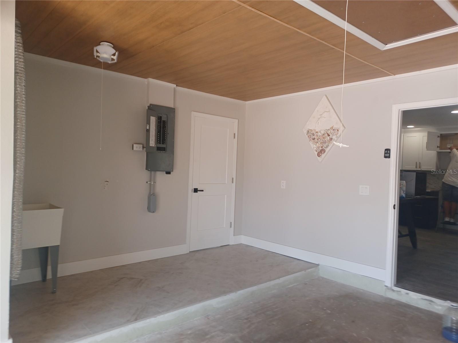 BELLEAIR BEACH YACHT CLUB ESTATES - Residential Lease