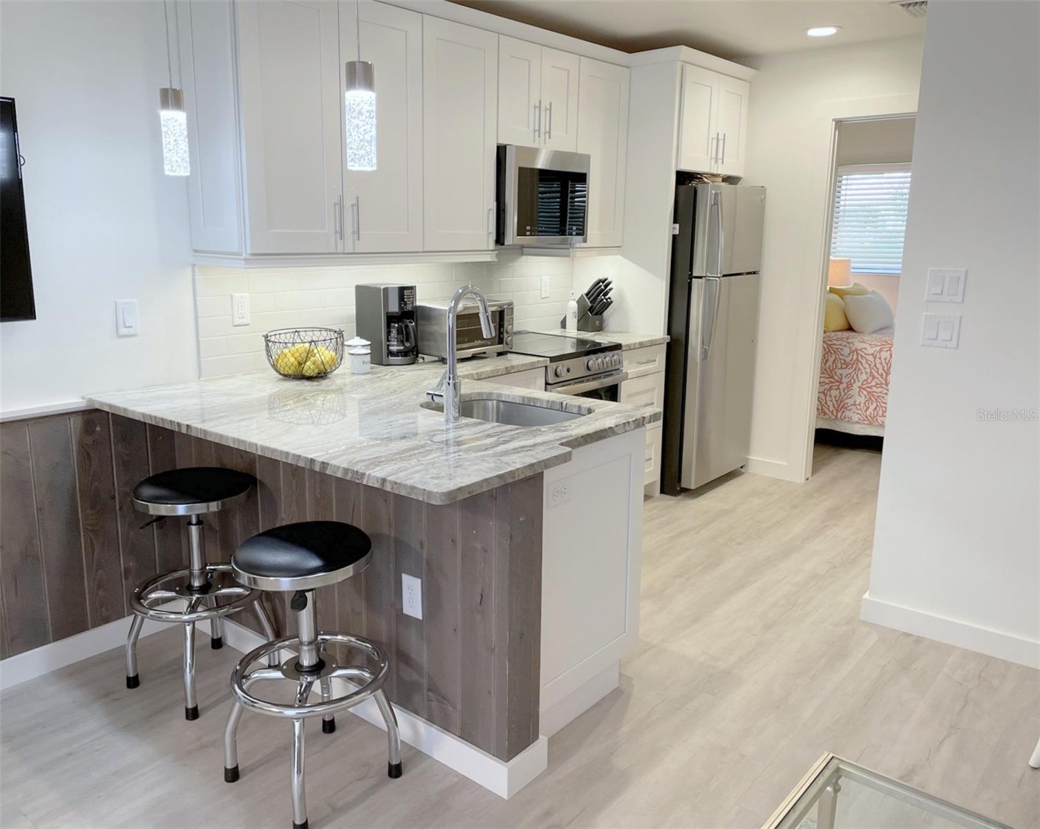 BUNKER OAKS - Residential Lease