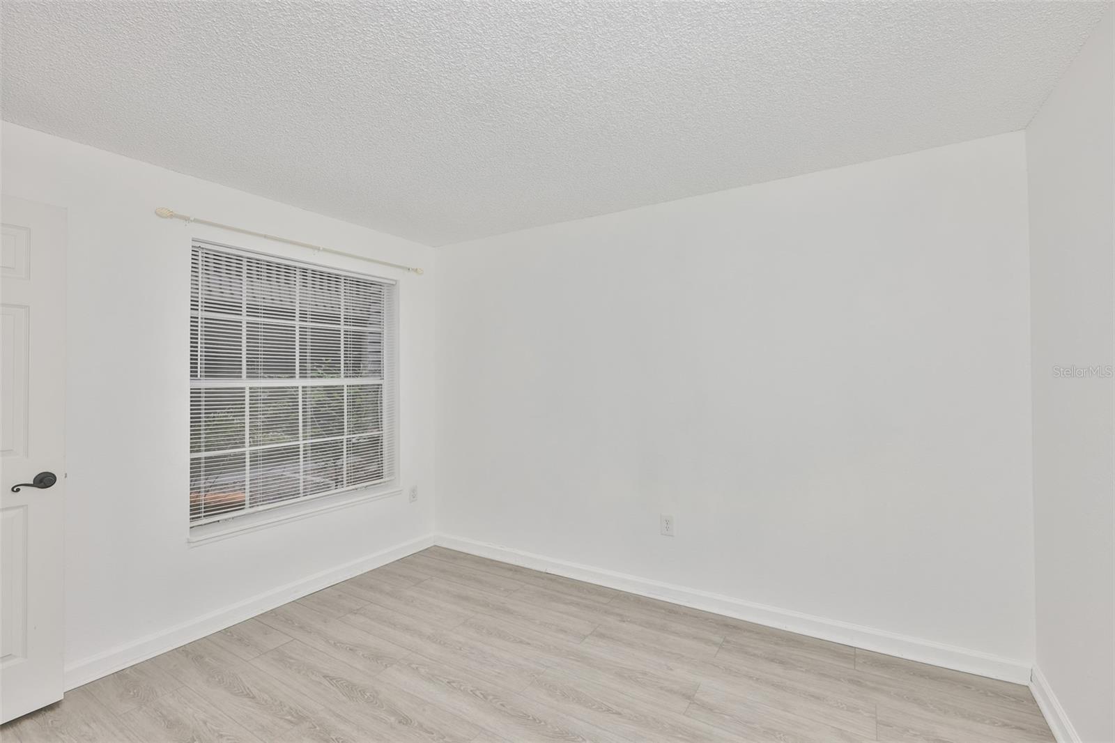 FOUNTAINS AT COUNTRYSIDE CONDO - Residential Lease