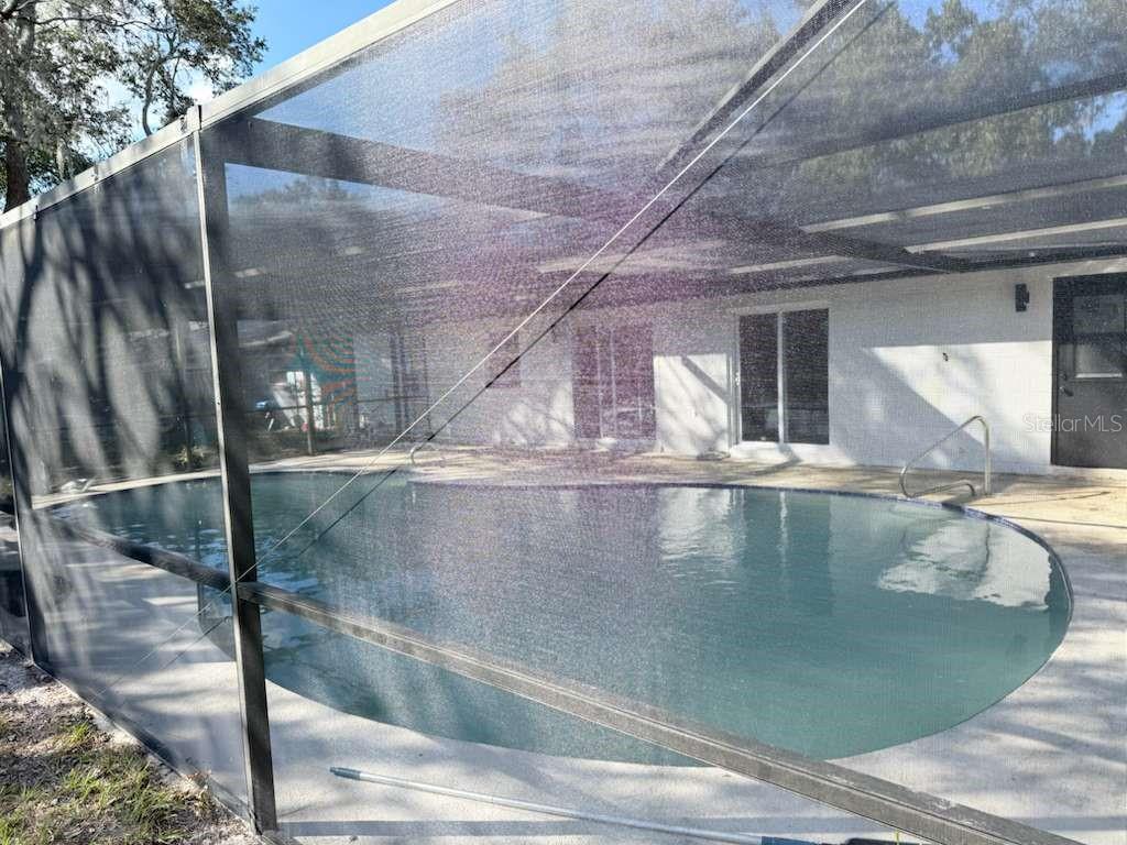 ROLLING LANE - Residential Lease