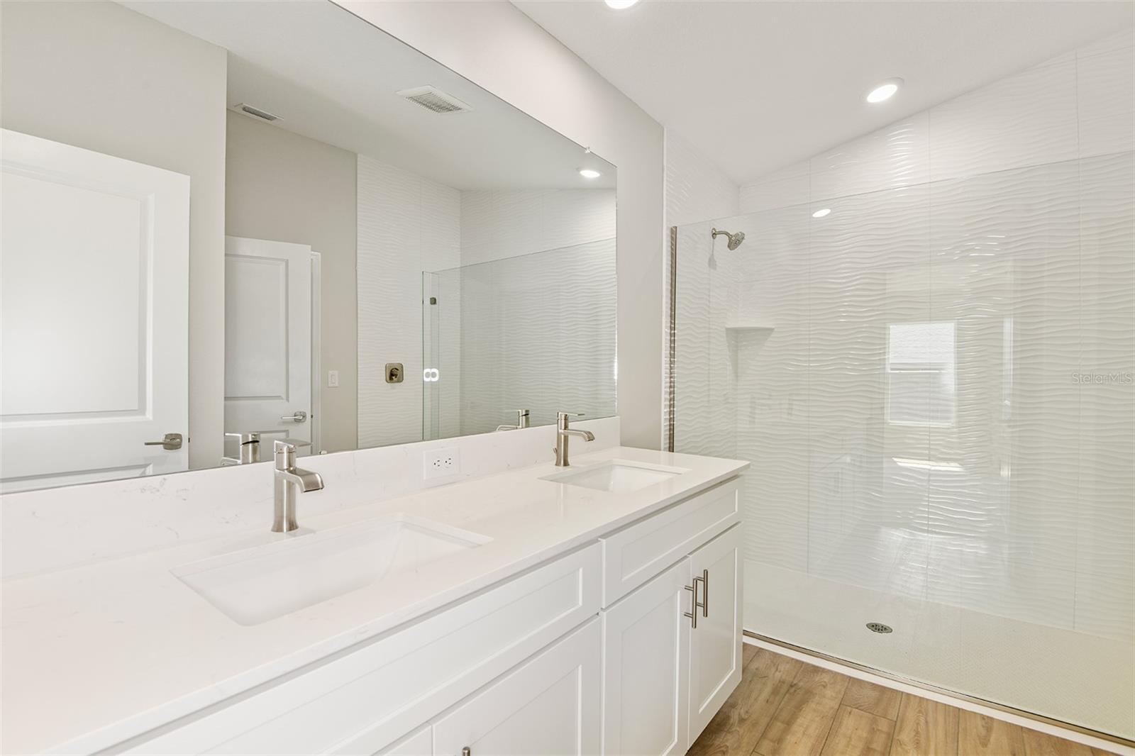 CHERRYWOOD PRESERVE - Residential