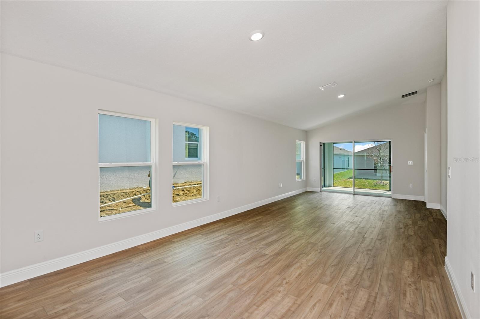 CHERRYWOOD PRESERVE - Residential