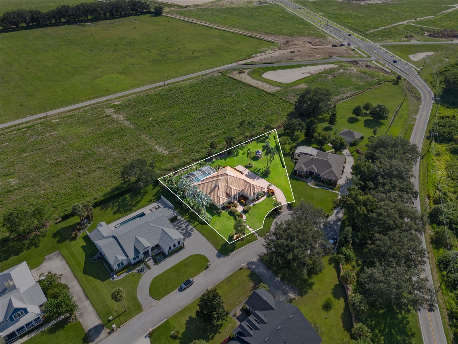 HERON CAY - Residential