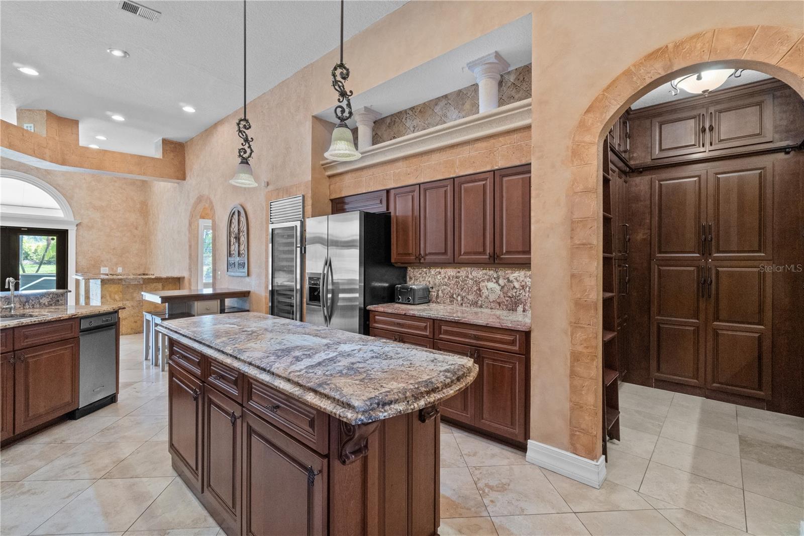 HERON CAY - Residential