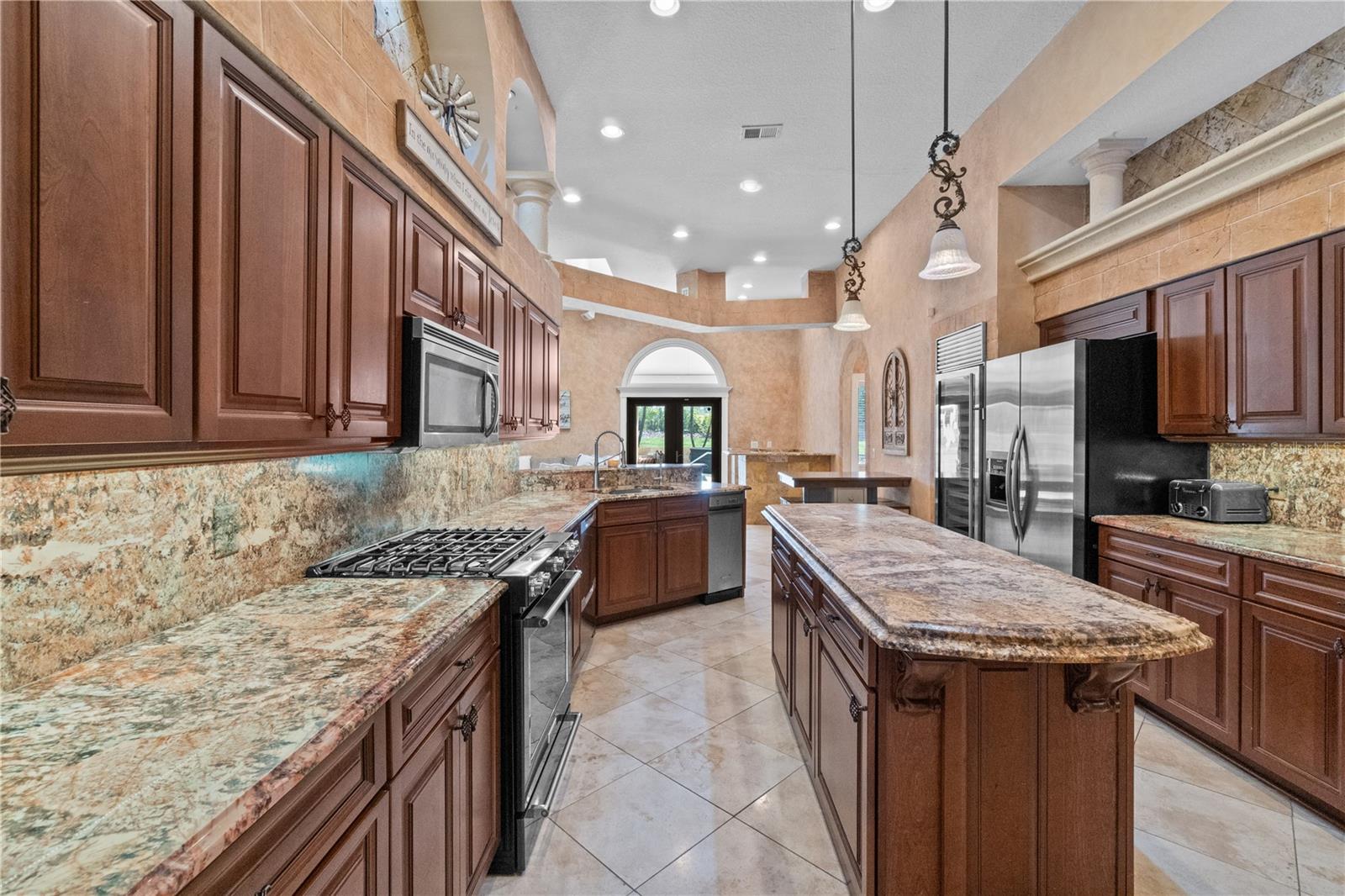 HERON CAY - Residential