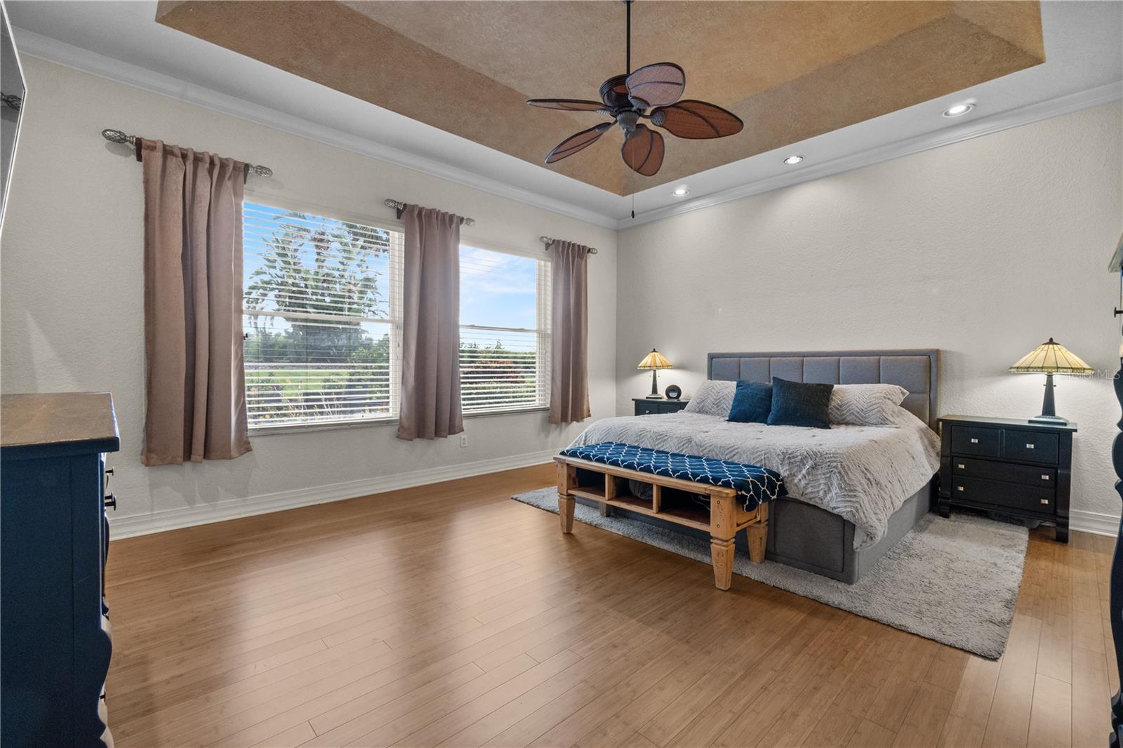 HERON CAY - Residential