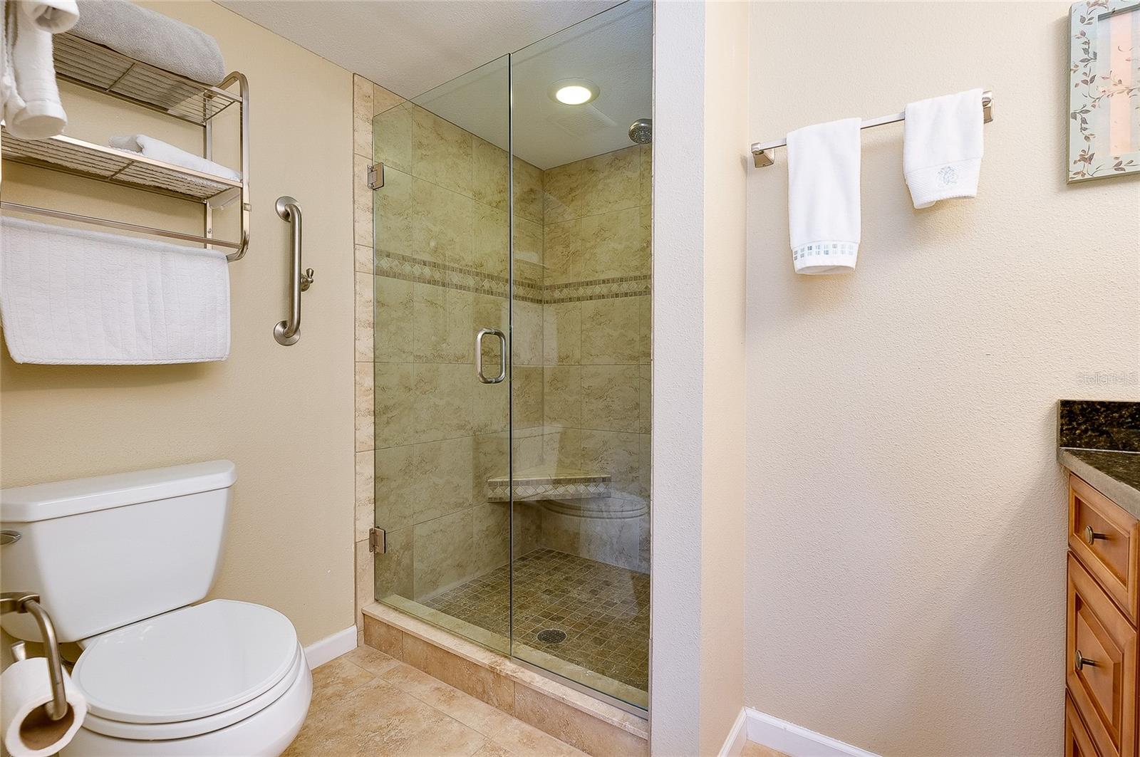 VILLA D ESTE SEC B - Residential