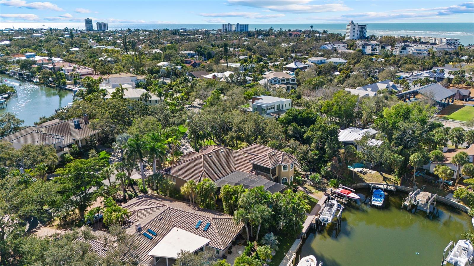 WATERSIDE-WOOD SIESTAS BAYSID - Residential
