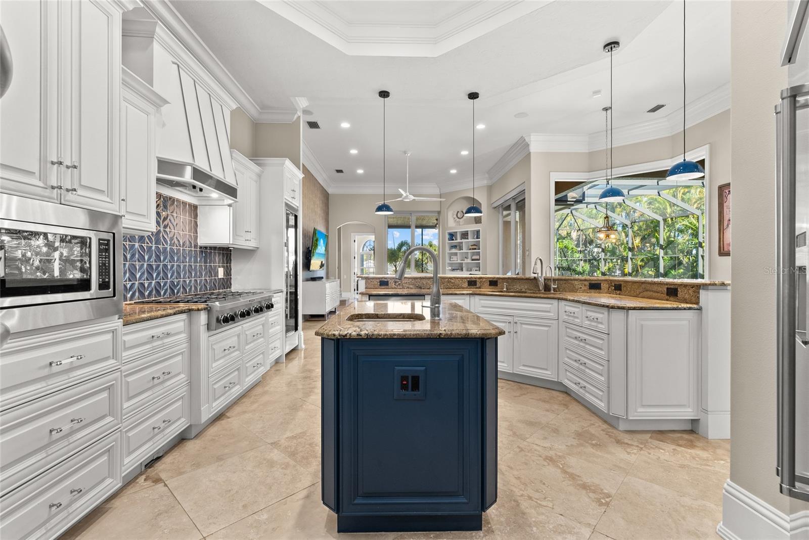 WATERSIDE-WOOD SIESTAS BAYSID - Residential