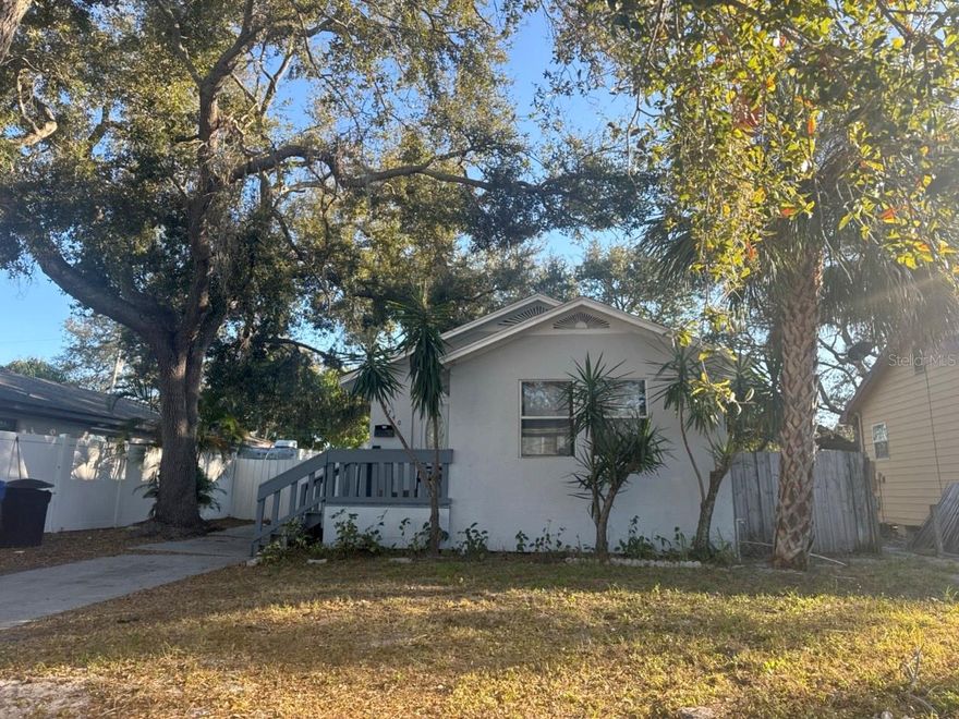 Updated St Petersburg Home- open floorplan with newer Kitchen and Bathroom. Inside laundry. No flood zone. Large rear fence in yard. Close to Schools, Parks and shopping. Easy access to Beaches, Interstate and Downtown St Petersburg.