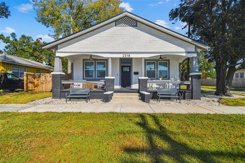 Photo of 2318 E 9th Avenue, Tampa, FL 33605 (MLS # TB8444693)