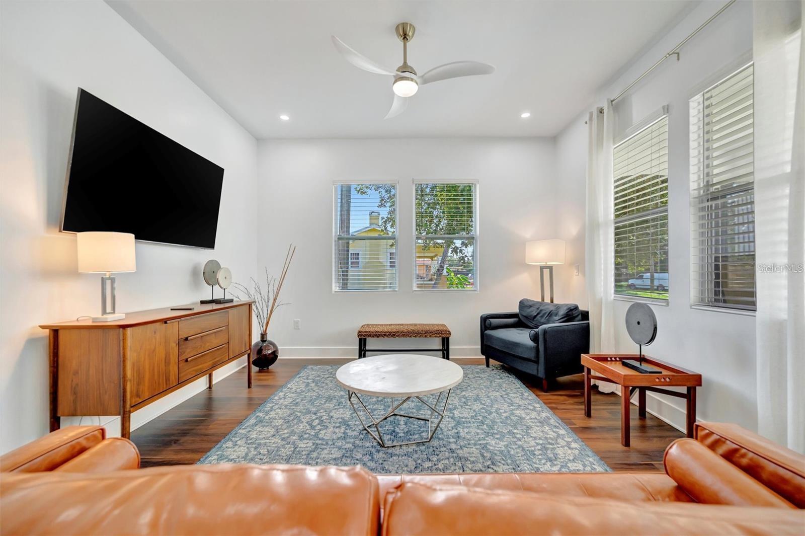 TURMANS EAST YBOR - Residential