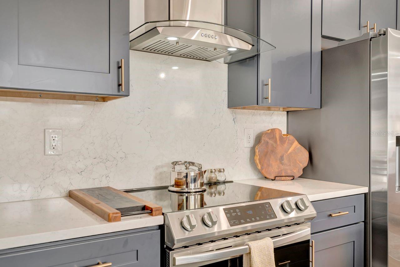 TURMANS EAST YBOR - Residential