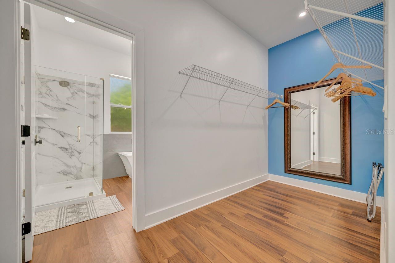 TURMANS EAST YBOR - Residential