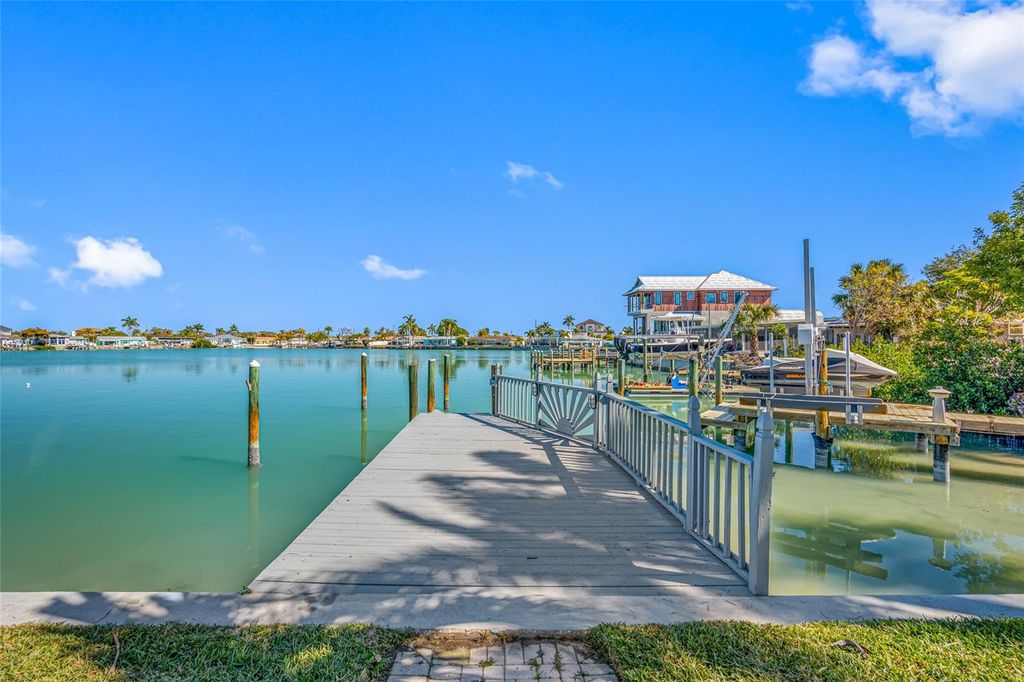 Photo of 7905 9th Avenue S, St Petersburg, FL 33707 (MLS # TB8475667)