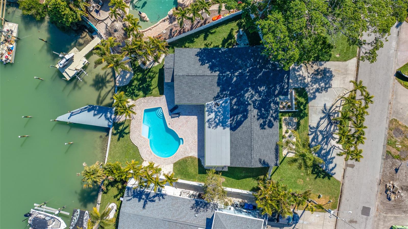 SOUTH CSWY ISLE YACHT CLUB ADD - Residential