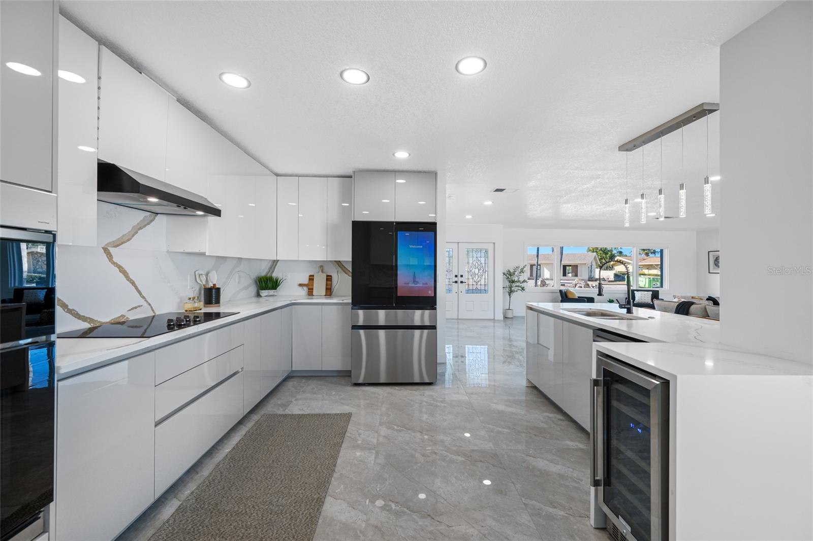 SOUTH CSWY ISLE YACHT CLUB ADD - Residential