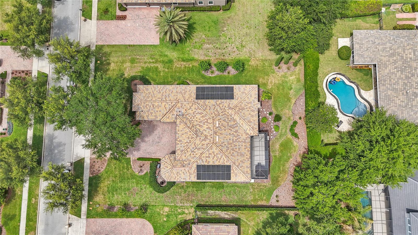 HEATHROW COUNTRY ESTATE - Residential