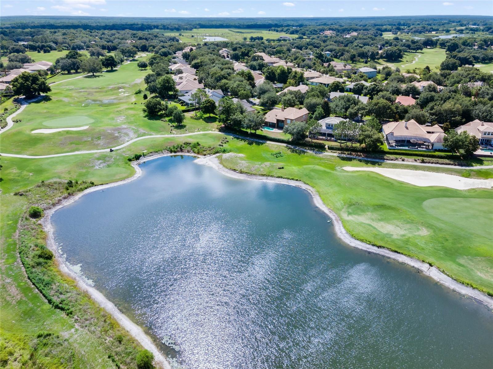 HEATHROW COUNTRY ESTATE - Residential