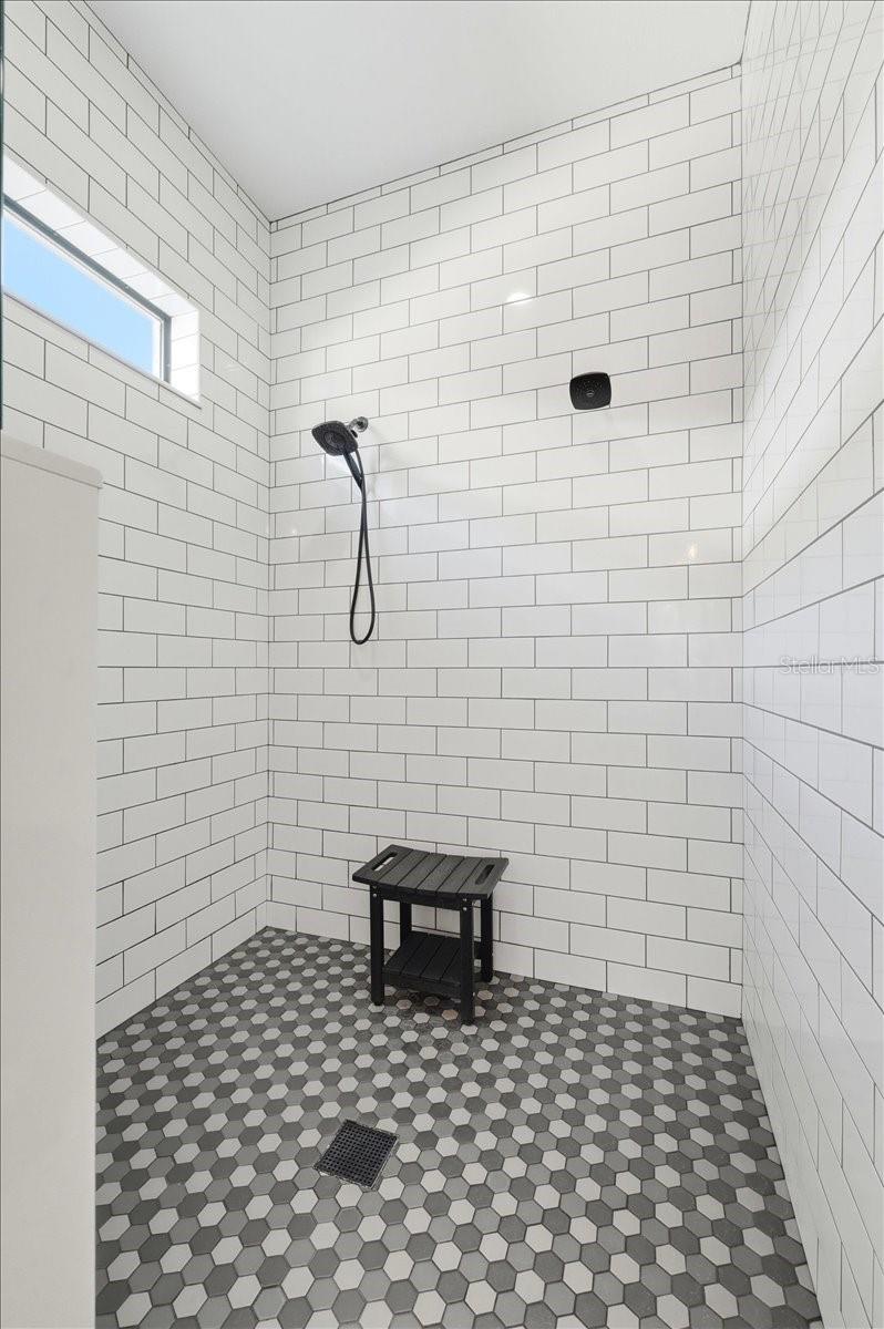 MT OLIVE SHORES NORTH ADD 04 - Residential