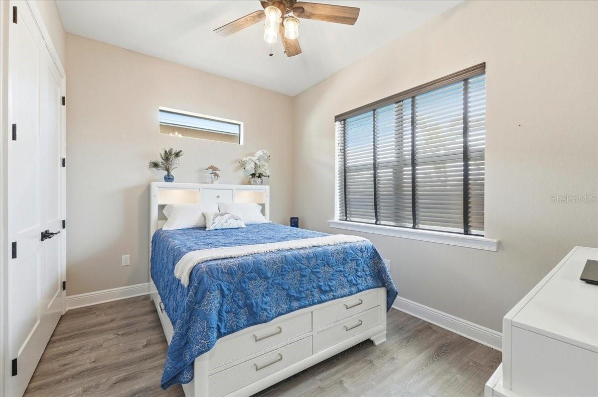 MT OLIVE SHORES NORTH ADD 04 - Residential