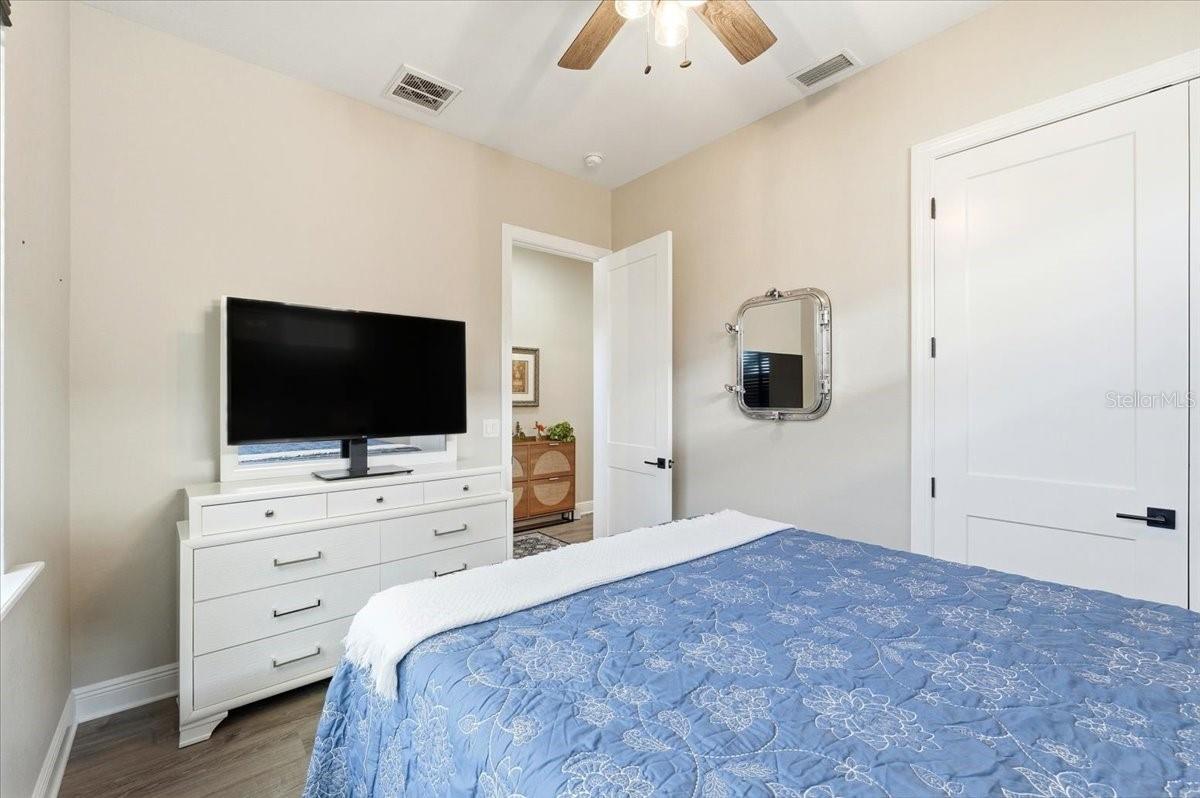 MT OLIVE SHORES NORTH ADD 04 - Residential