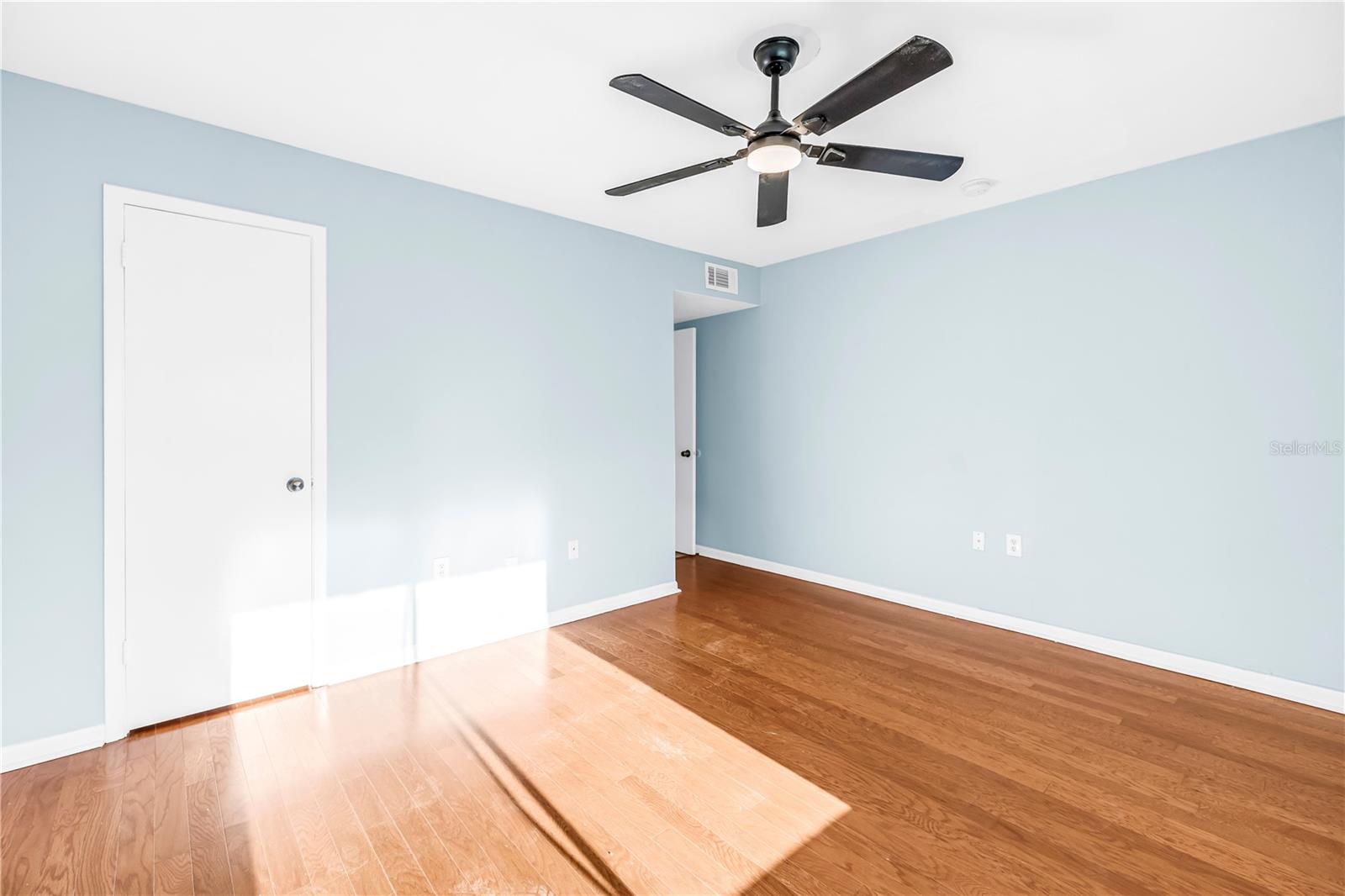 BERMUDA BAY BEACH CONDO - Residential