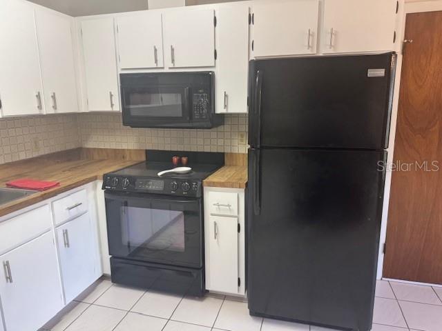 RAINBOW LAKES ESTATES - Residential