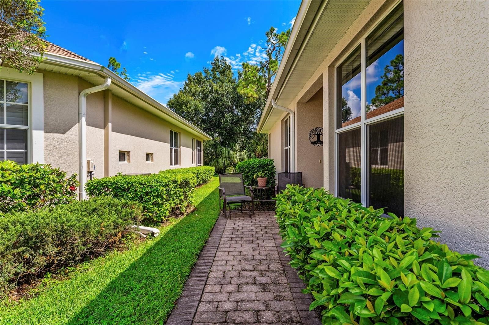 1935 SCARLETT AVENUE
