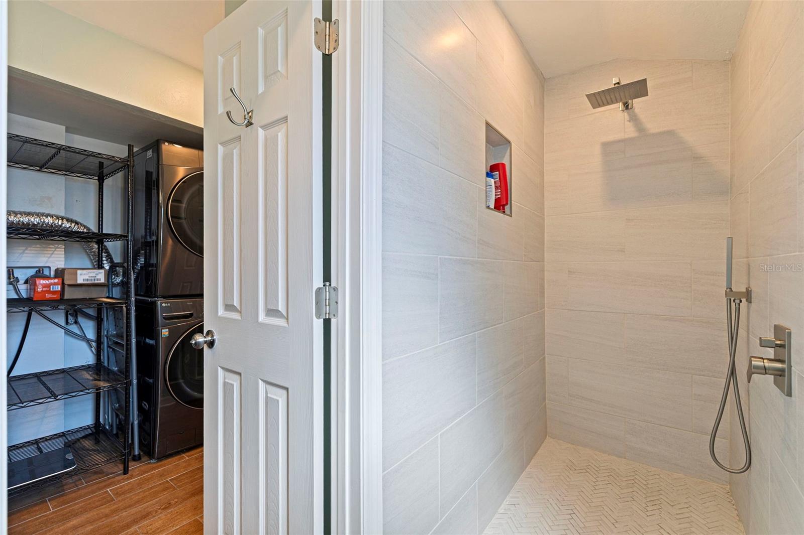 WATERVIEW PARK SEC 1 - Residential