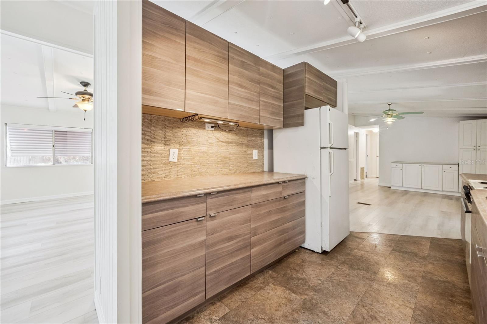 MONTVERDE MOBILE HOME SUB - Residential