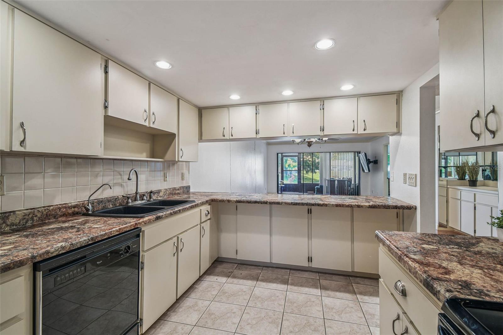 ORCHARDS RADCLIFFE CONDO - Residential