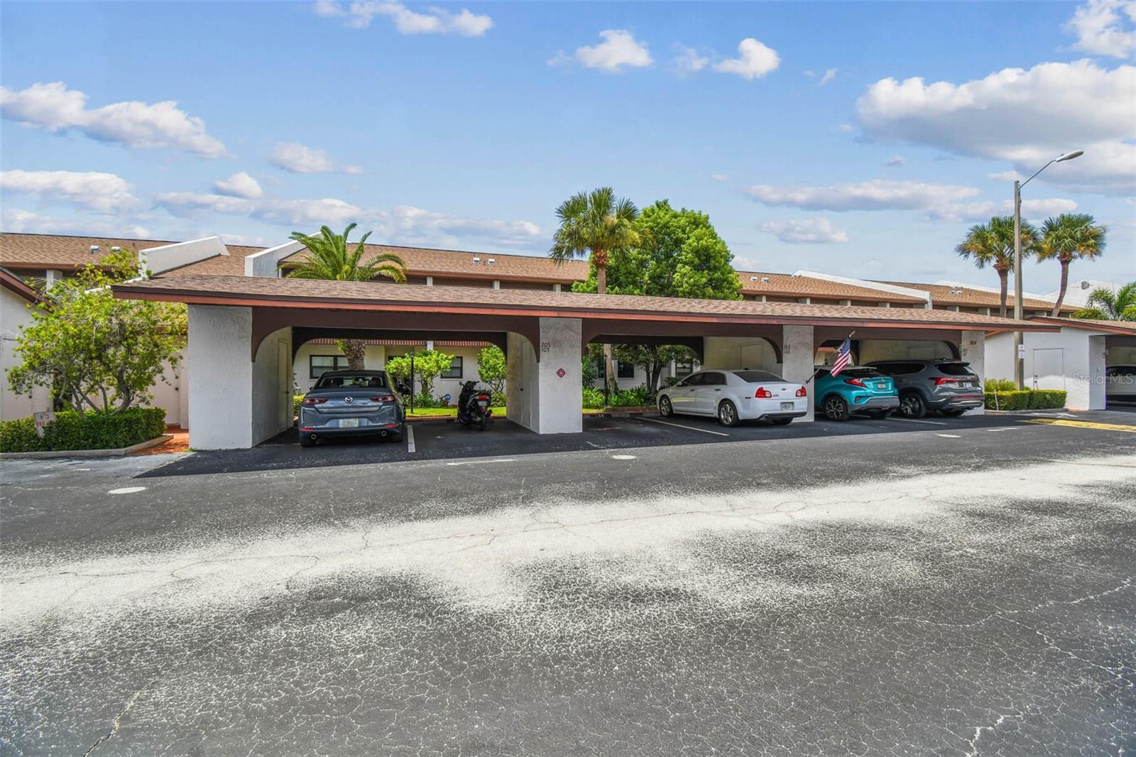 ORCHARDS RADCLIFFE CONDO - Residential