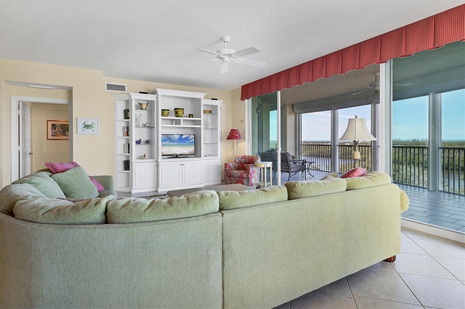 MERIDIAN AT THE OAKS PRESERVE - Residential