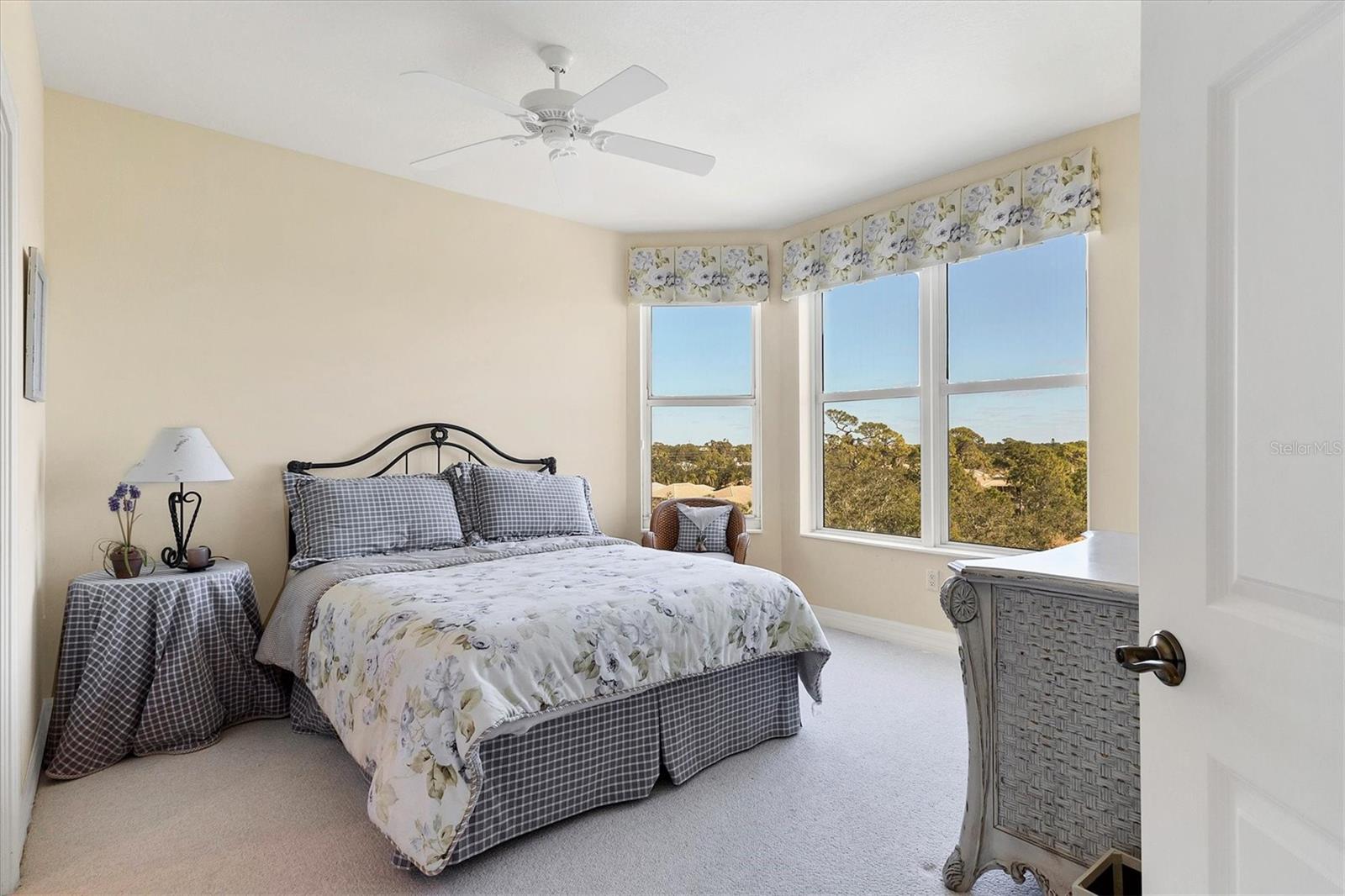 MERIDIAN AT THE OAKS PRESERVE - Residential