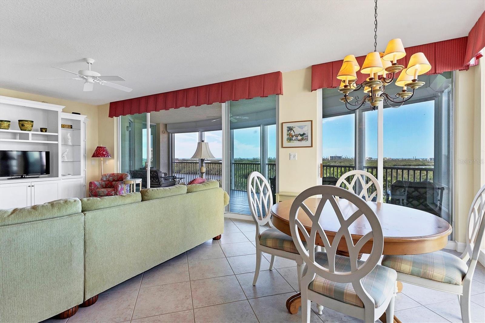 MERIDIAN AT THE OAKS PRESERVE - Residential