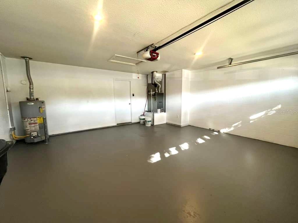 SOUTH FORK UNIT 2 - Residential Lease