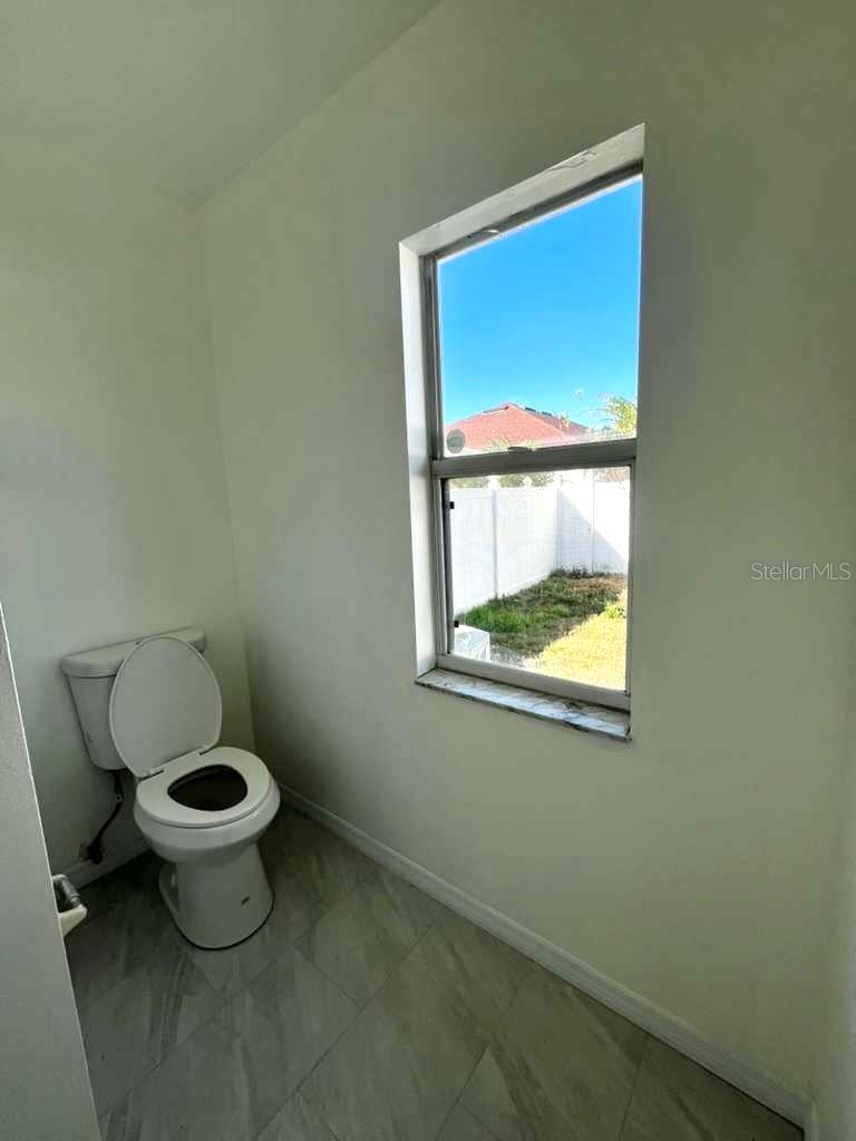 SOUTH FORK UNIT 2 - Residential Lease