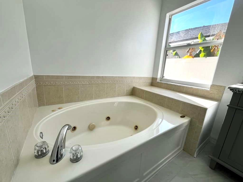 SOUTH FORK UNIT 2 - Residential Lease