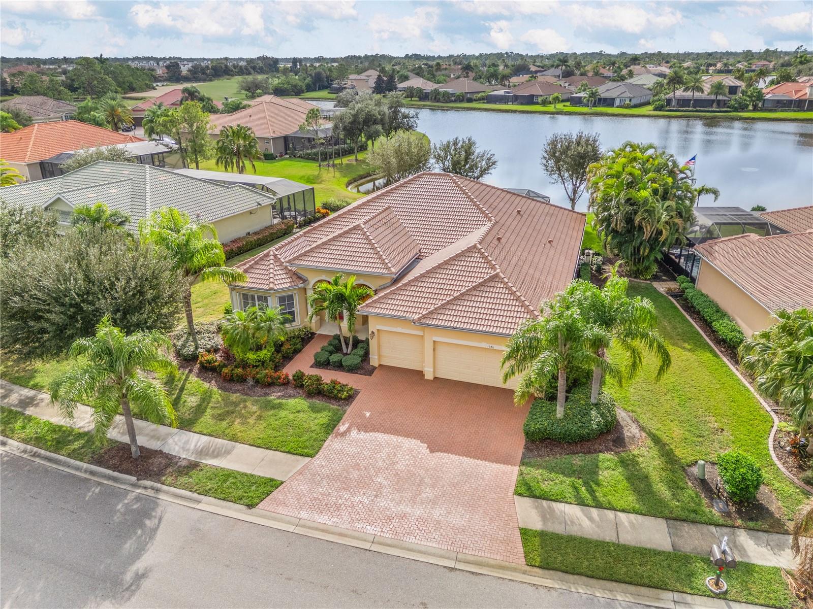 HERON CREEK - Residential