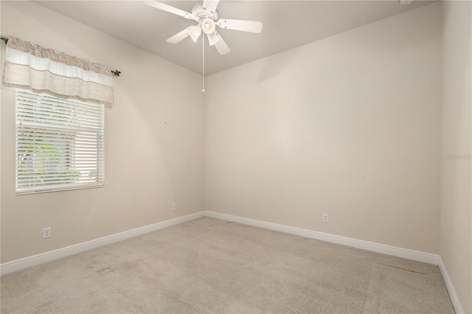 HERON CREEK - Residential