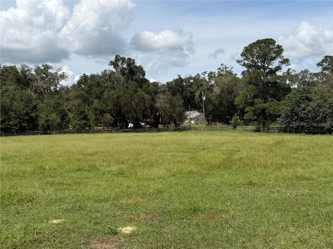 Tiny photo for 14421 SW 14th Street, Ocala, FL 34481 (MLS # OM734452)