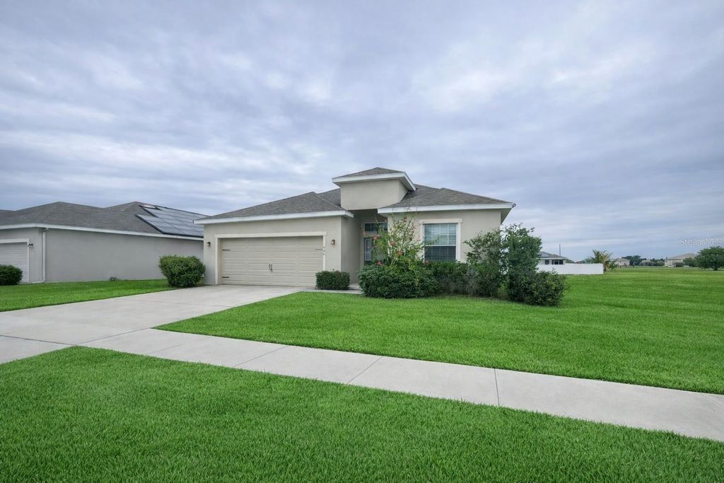 Photo of 446 Glenkirk Way, Lake Alfred, FL 33850 (MLS # O6383714)