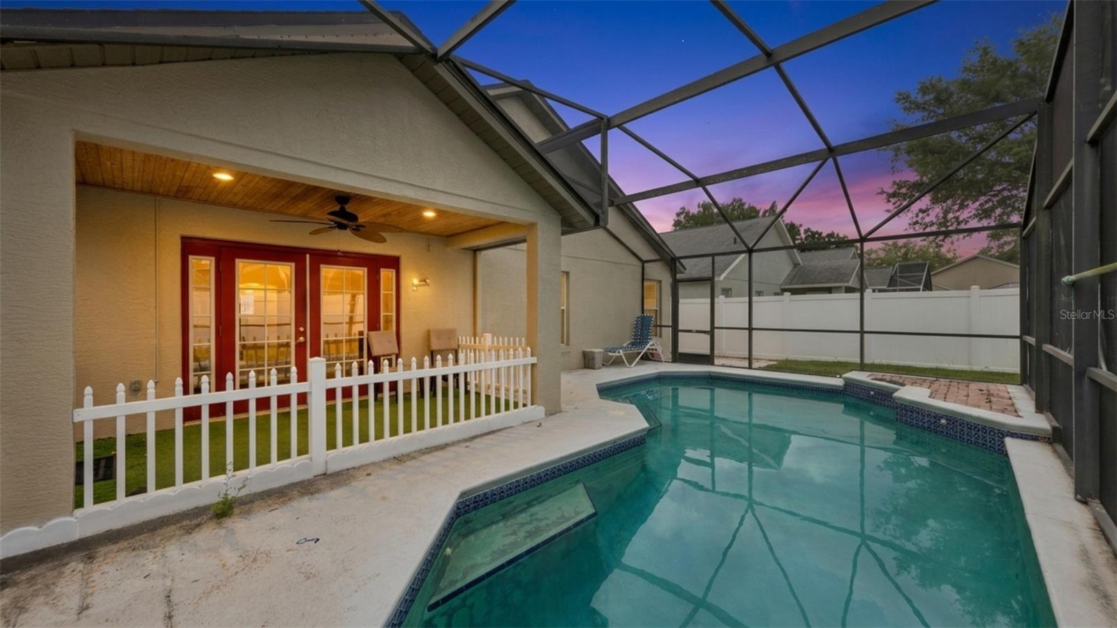 CAMBRIDGE COMMONS - Residential