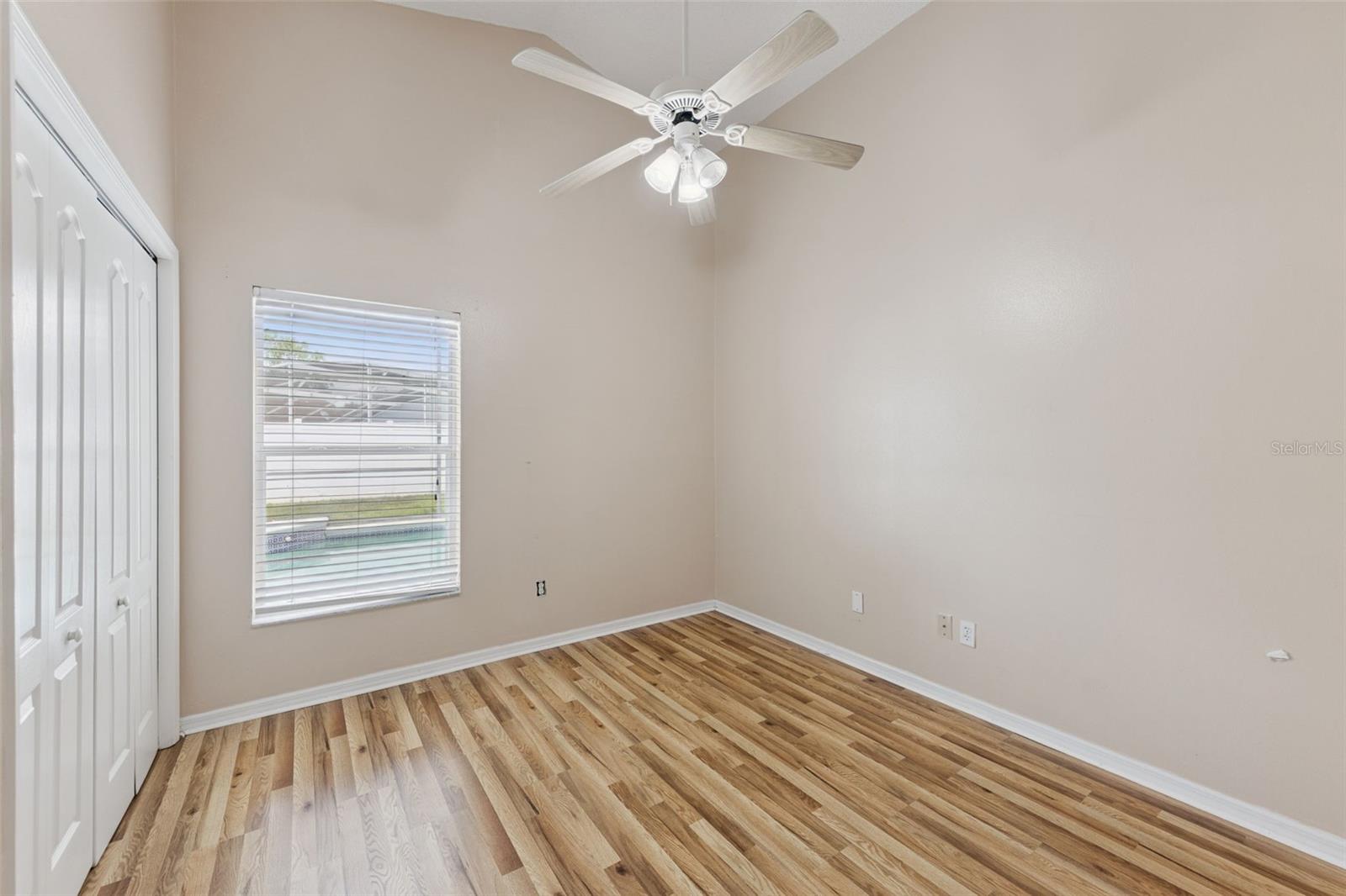 CAMBRIDGE COMMONS - Residential