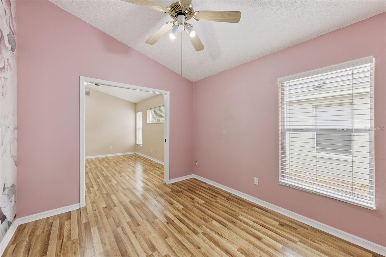 CAMBRIDGE COMMONS - Residential