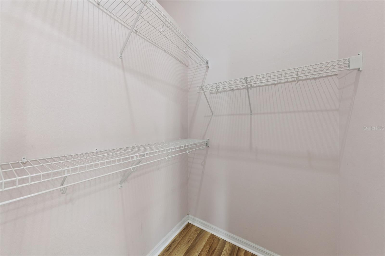 CAMBRIDGE COMMONS - Residential